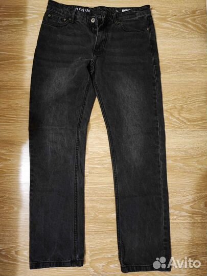 Джинсы черные
