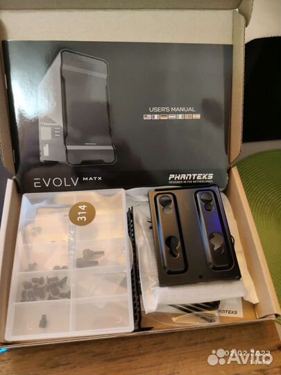 Корпус Phanteks Evolv mATX, на гарантии