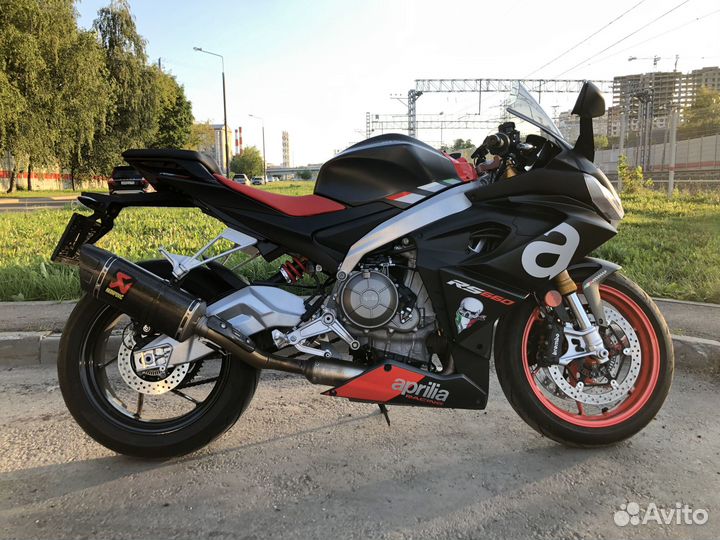 Спортбайк Aprilia RS660