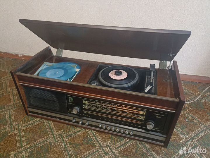 Радиола Урал-112