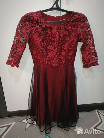 Вечернее платье