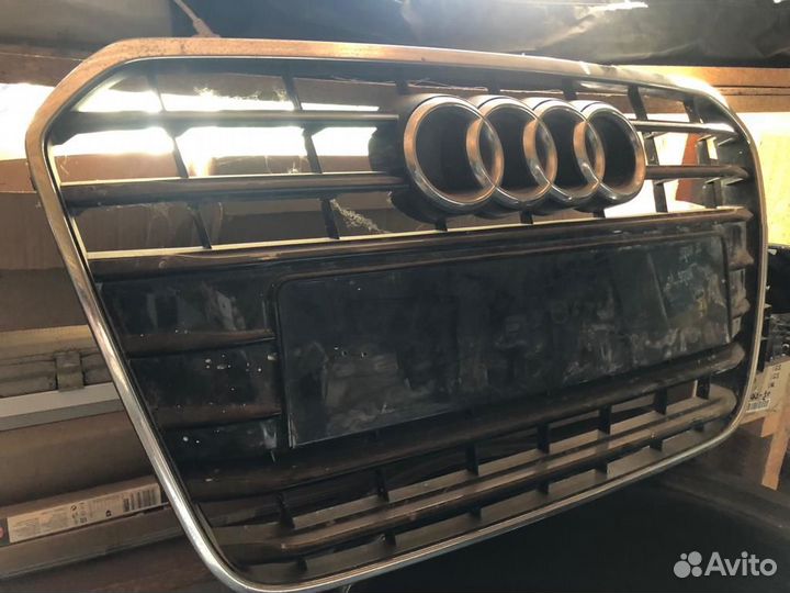 Решетка радиатора Ауди А6 С7