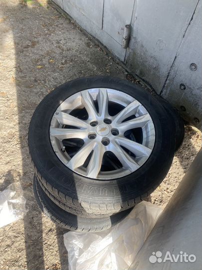 Kumho I'Zen KW31 205/60 R16 91R