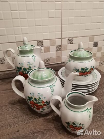 Сервиз чайно-кофейный