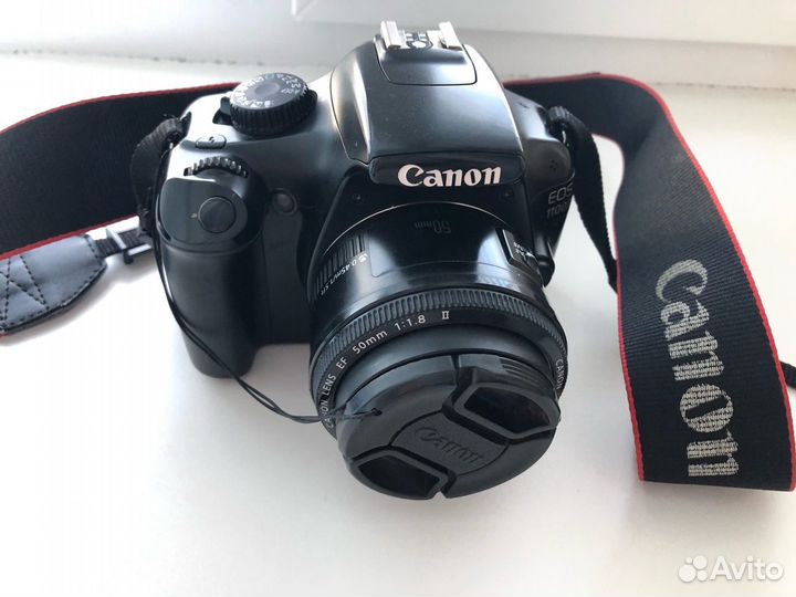 Canon 1100 d