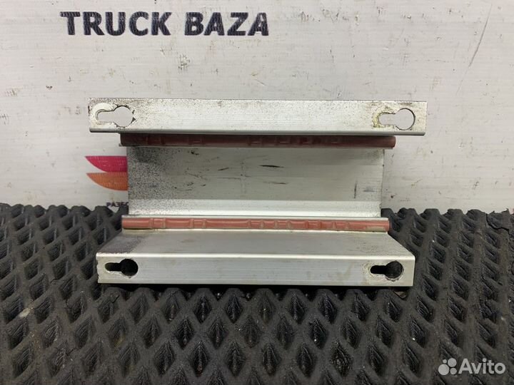 1547891 Крышка разъемов эбу Scania 5-series