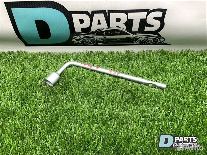 Балонник Nissan Skyline PV36 VQ35HR 2007