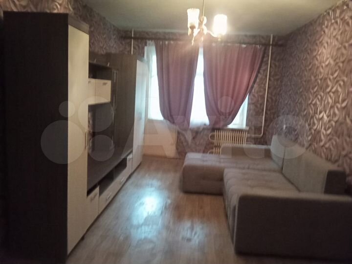 2-к. квартира, 43 м², 4/5 эт.