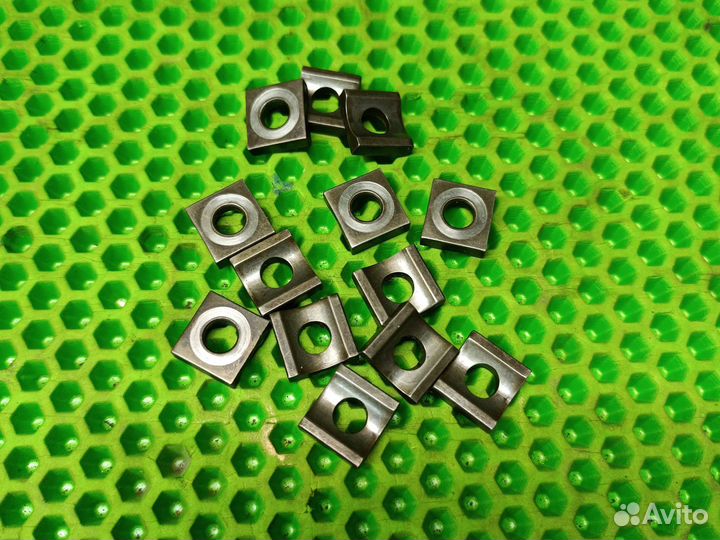 Пластина оси коромысла Mitsubishi