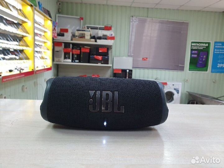 Колонка JBL Charge 5