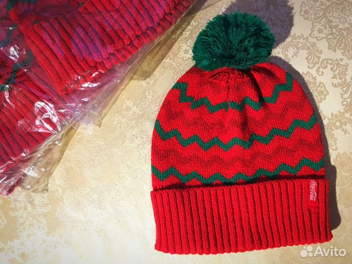 Новогодняя шапка Кока-кола Coca-cola