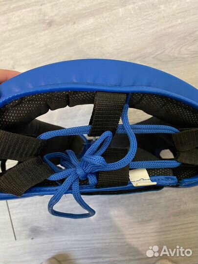 Шлем, щитки, лапа для бокса