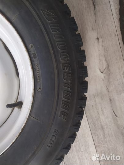 Bridgestone WT14 205/70 R14 96T