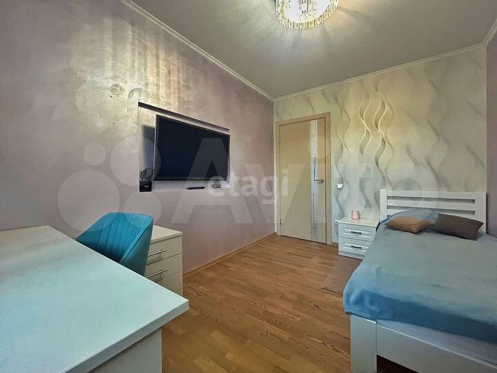 3-к. квартира, 70,5 м², 6/9 эт.