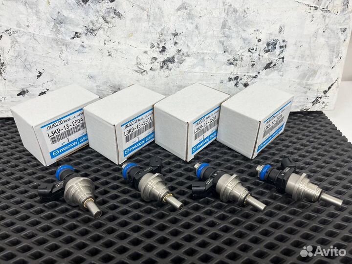 Форсунки Мазда 2.3 турбо с прокладкой