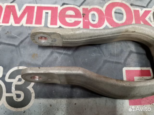 Кронштейн амортизатора BMW 5-Series