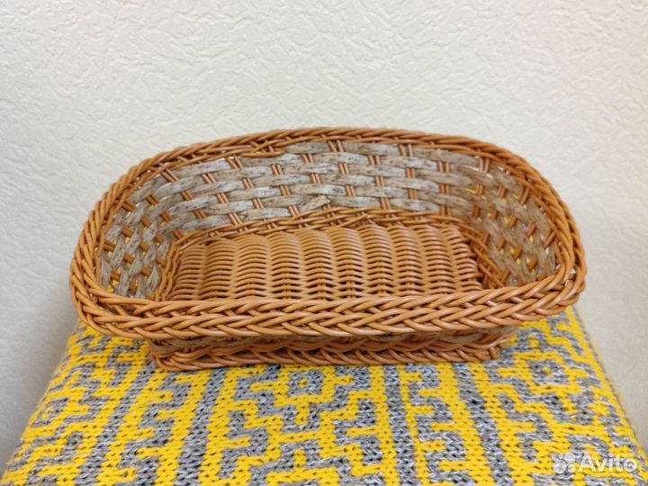 Корзина плетеная для хранения деревянная