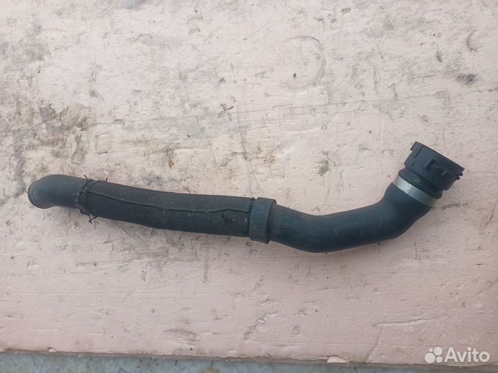 VW passat B6 B 6 патрубок охлаждения 3C0122051BQ