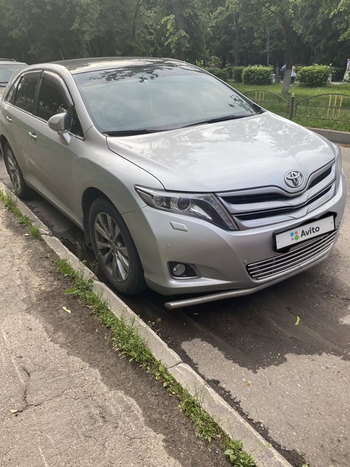 Toyota Venza: фото владельца