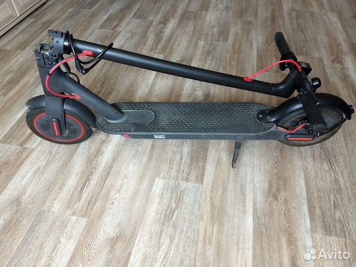 Электро самокат Xiaomi M365 PRO