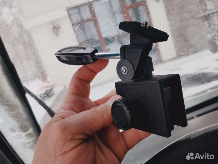 Держатель тепловизора на форточку