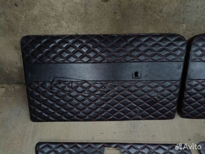 Комплект дверных карт ваз 2107