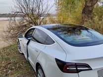 Tesla Model 3 AT, 2019, 90 000 км, с пробегом, цена 2 500 000 руб.