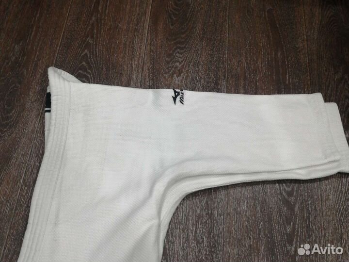 Кимоно для дзюдо mizuno hayato