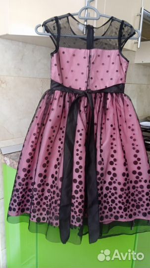 Платье для девочки нарядное 7-8 лет