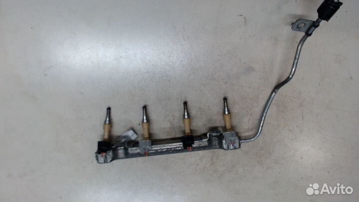 Форсунка топливная Toyota Auris E15