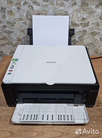 Лазерное Мфу Ricoh Aficio SP 100SU