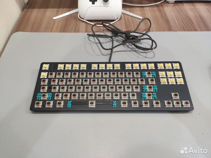 Кастомная клавиатура red square keyrox tkl equinox