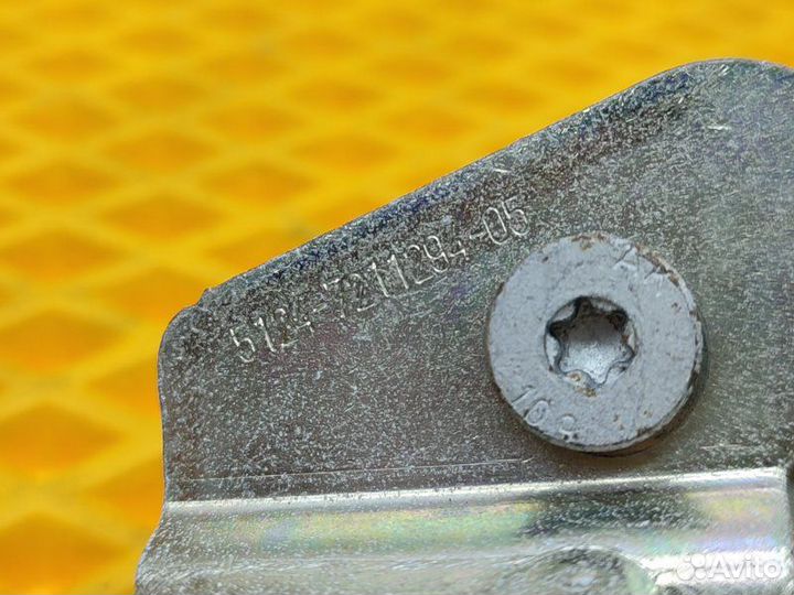 Петля замка багажника Bmw X3 F25 N20B20A 2012