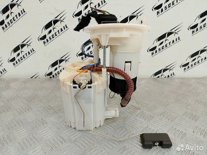 Насос топливный Audi A4 B8 1.8 CDH 2010