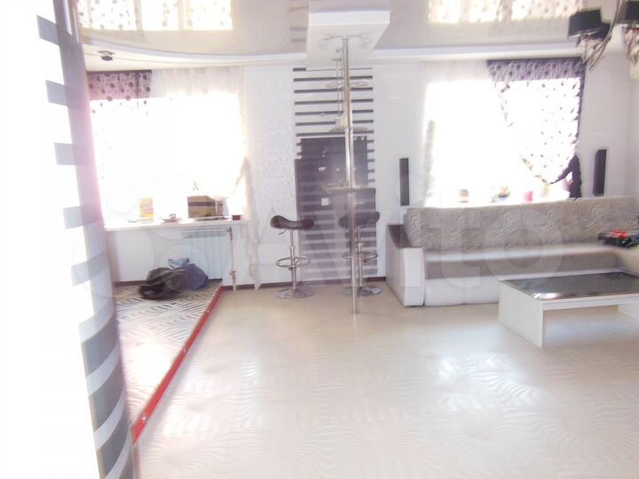 2-к. квартира, 65 м², 2/12 эт.