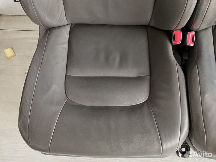 Land Cruiser 200 сиденья