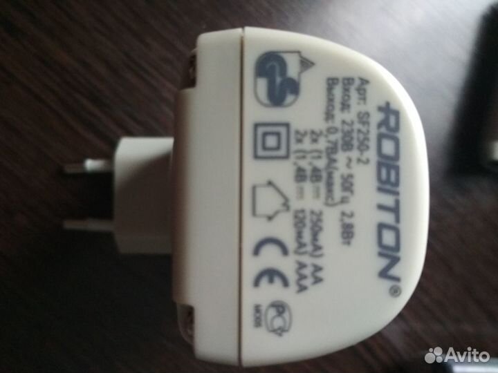 Зарядное устройство для акб (аа, ааа)