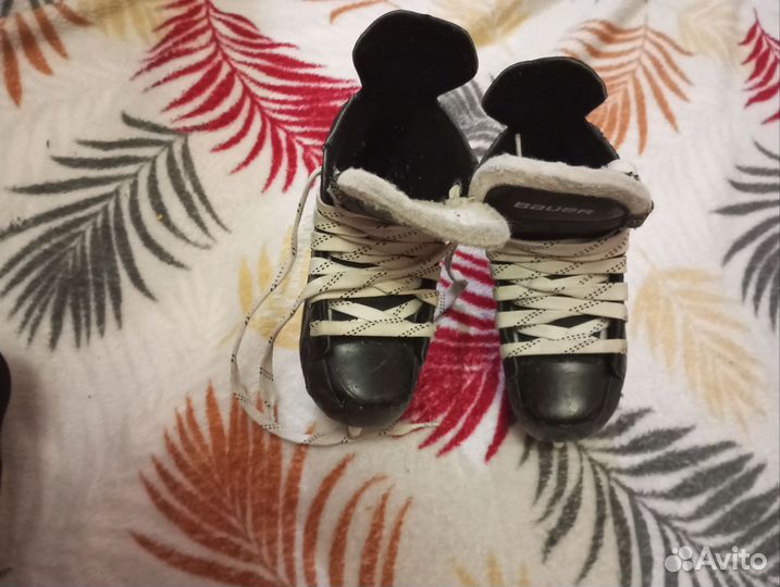 Хоккейные коньки bauer 27 размер