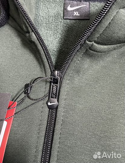 Спортивный костюм Nike на флисе