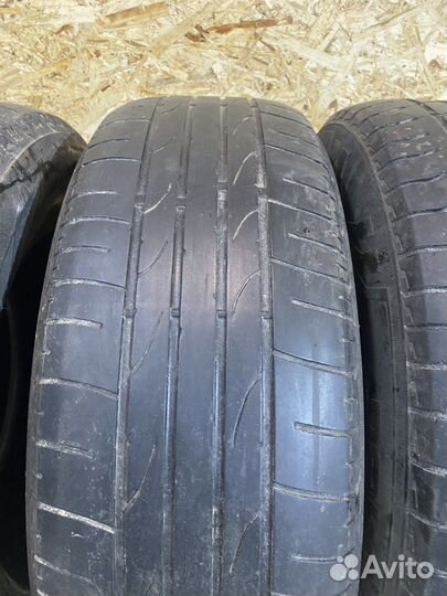 Bridgestone Blizzak Spike-01 215/65 R16