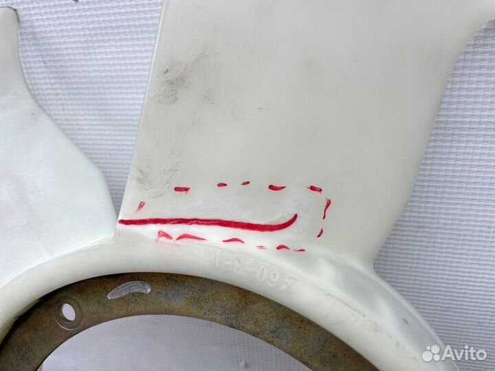 Крыльчатка вентилятора Mitsubishi Pajero V75W 6G74