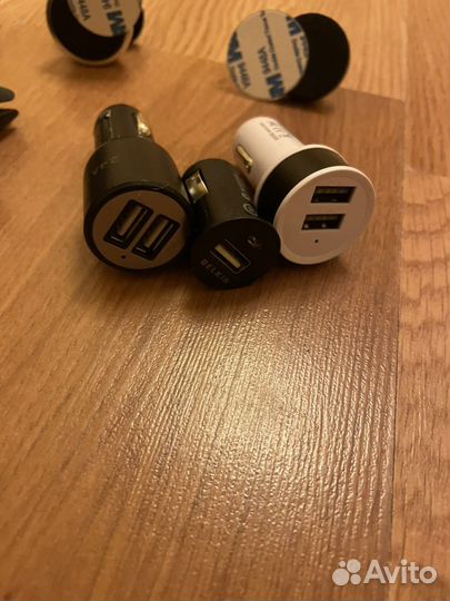 Держатель для телефона в машину