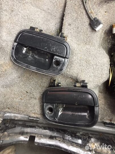 Ручки дверей Mitsubishi RVR