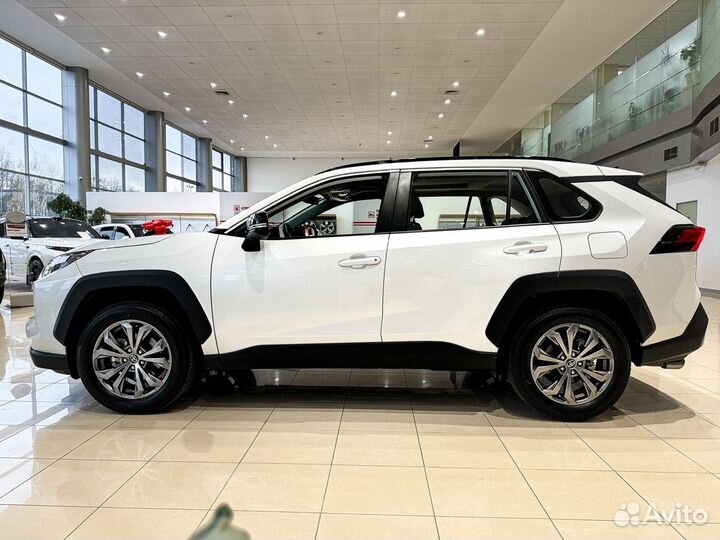 Toyota RAV4 2.0 CVT, 2024