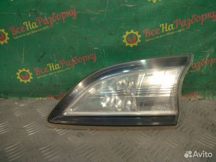 Фонарь в крышку багажника правый Mazda 3 BL 1.6