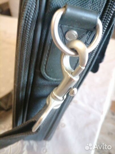 Сумки для ноутбука Continental