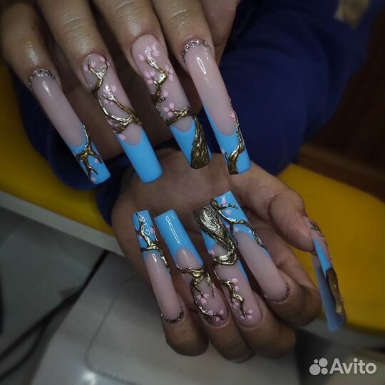 Мастер маникюра