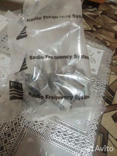 Зажим для кабеля