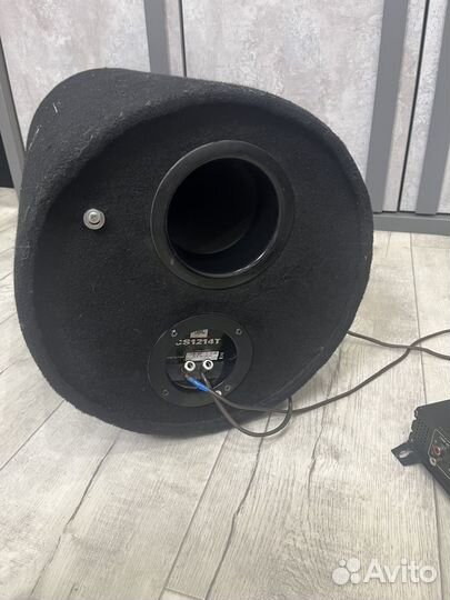 Сабвуфер JBL 12+ моноблок Amp