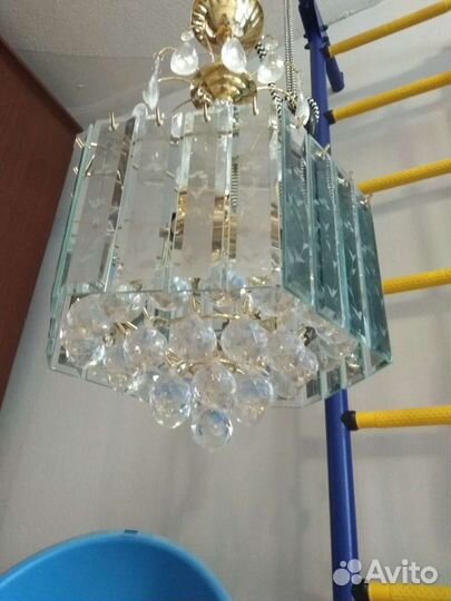 Люстра потолочная бу